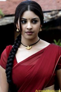 ,Telugu Actress Richa Gangopadhyay old Hot Photos - Actress Album