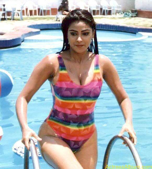 South indian new actress bikini images