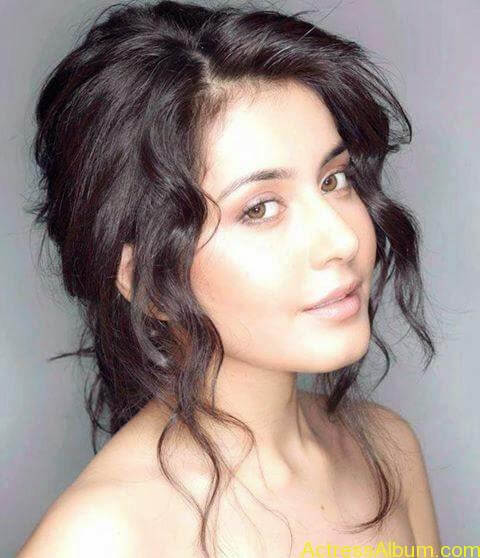 Actress Rashi Khanna Hot N Sexy Pics3