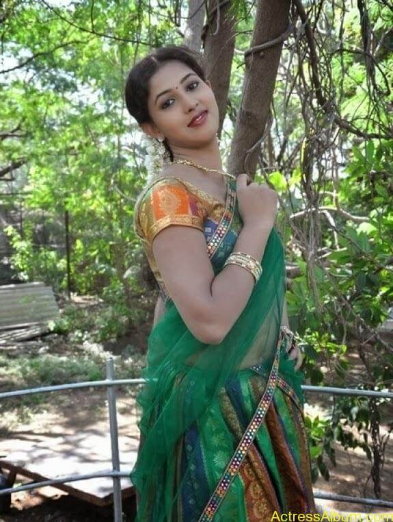 Grishma latest stills (11)