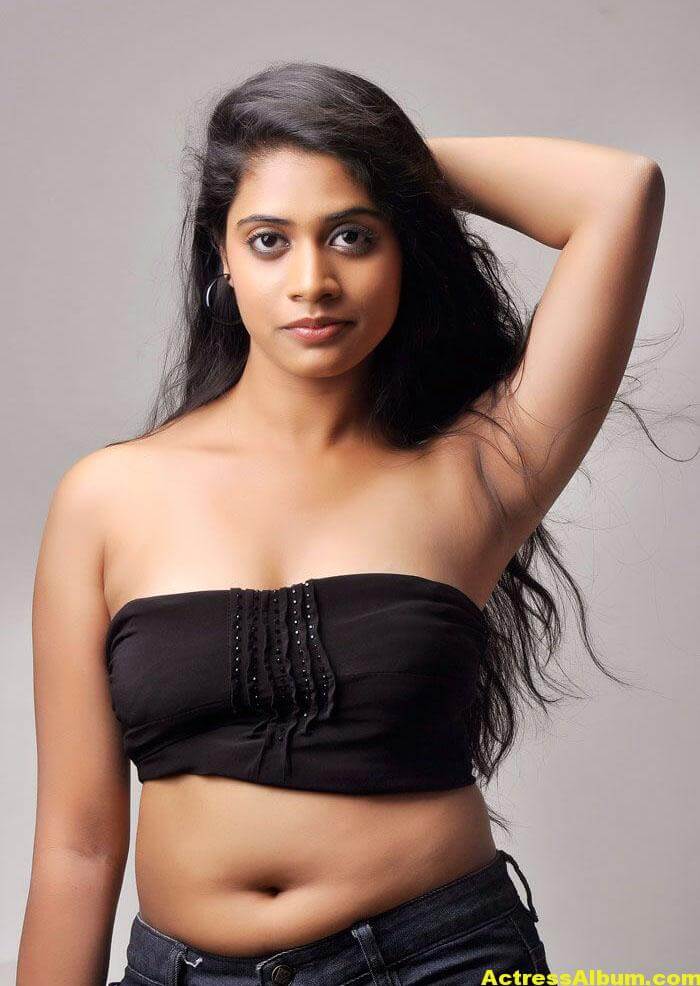 Samatha-Telugu-Actress-Hot-Stills-4