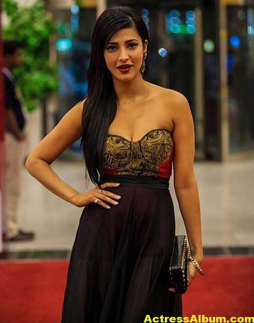Sruthi Hasan Hot Photos - Actress Album
