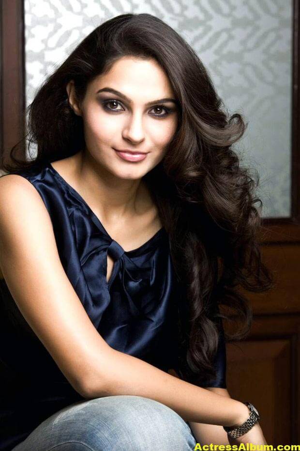 Andrea Jeremiah Latest Cute and Spicy Photos 06