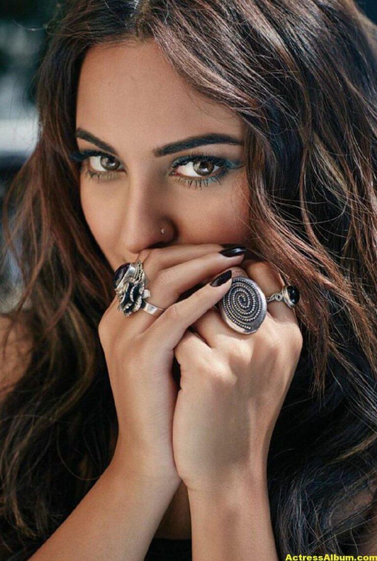 Bollywood Actress Sonakshi Sinha Hot Photoshoot - Actress Album