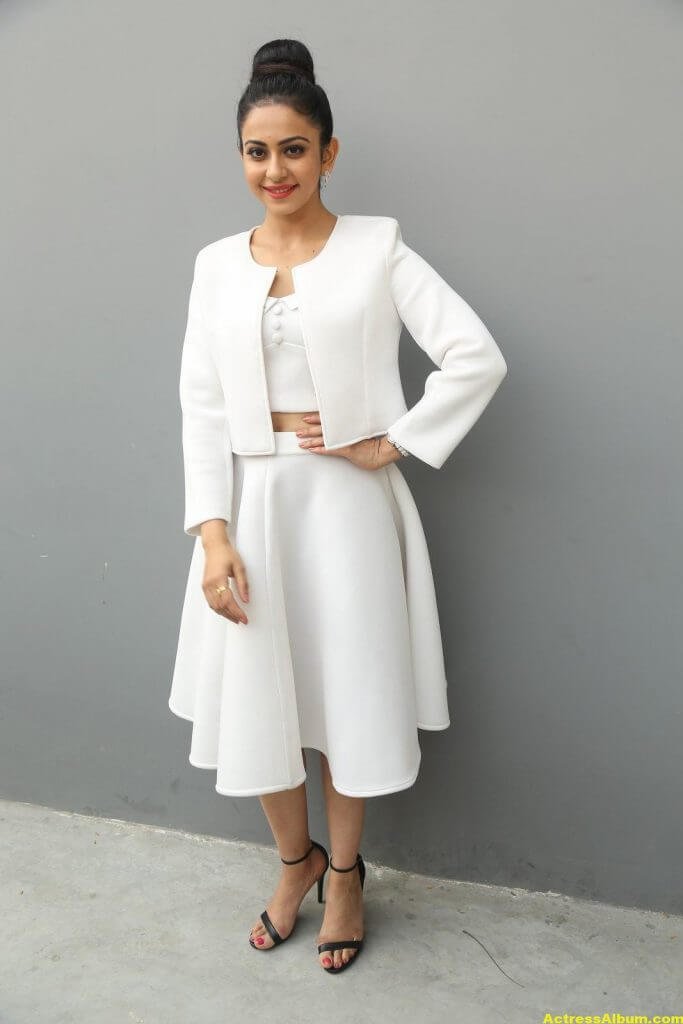 Rakul Preet Hot Photoshoot In White Dress (6)