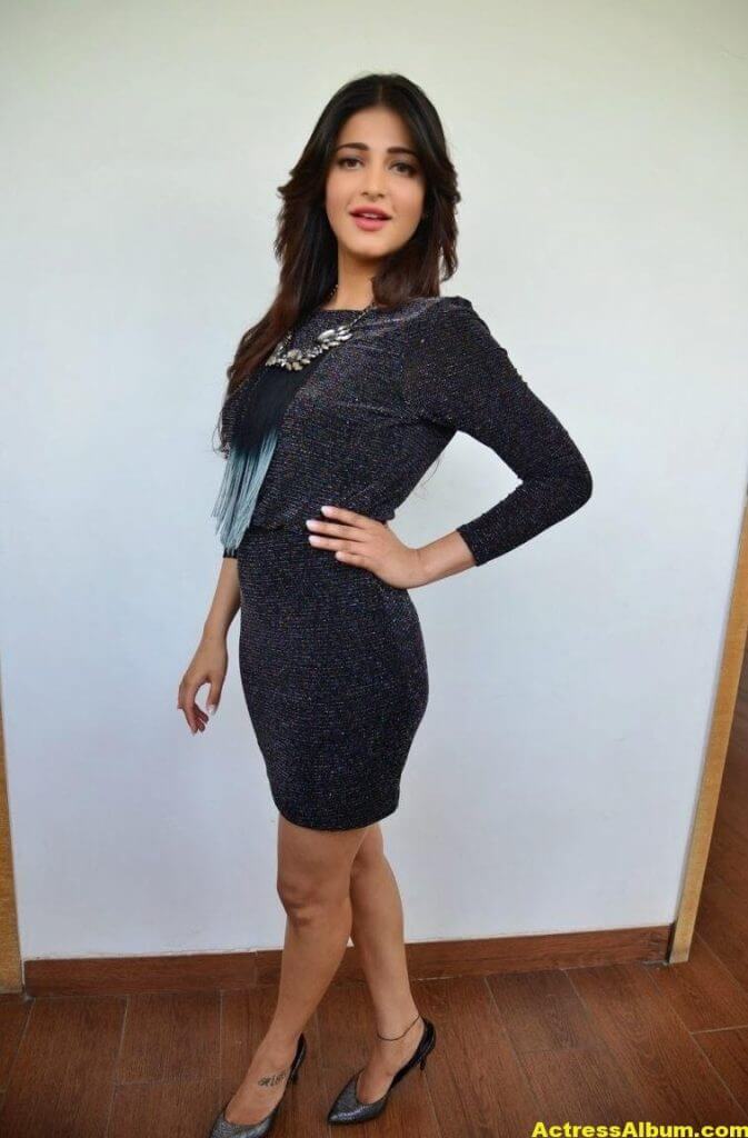 Shruti Haasan Latest Hot Legs Showing Photoshoot 2