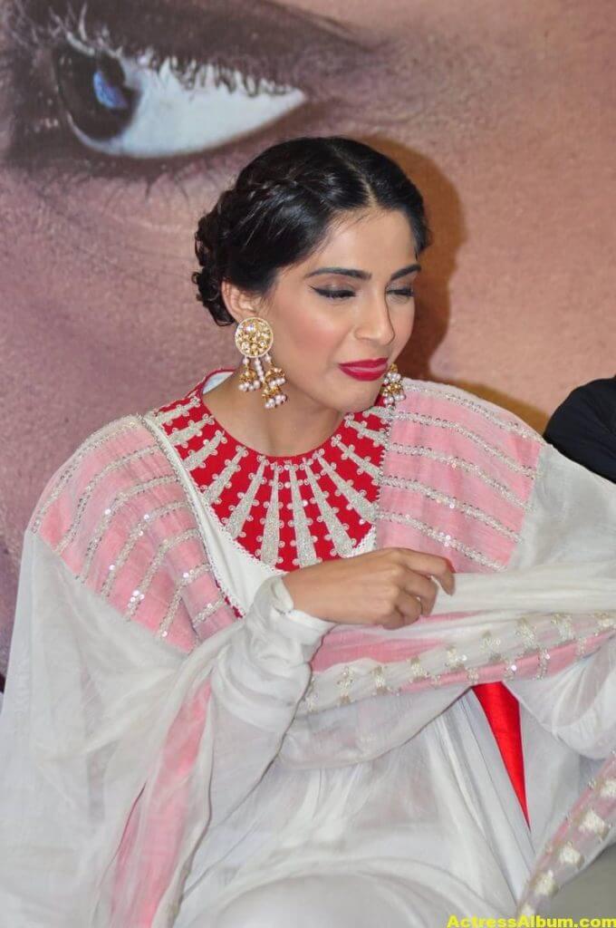 Sonam Kapoor Smiling Hot Stills In White Dress 4