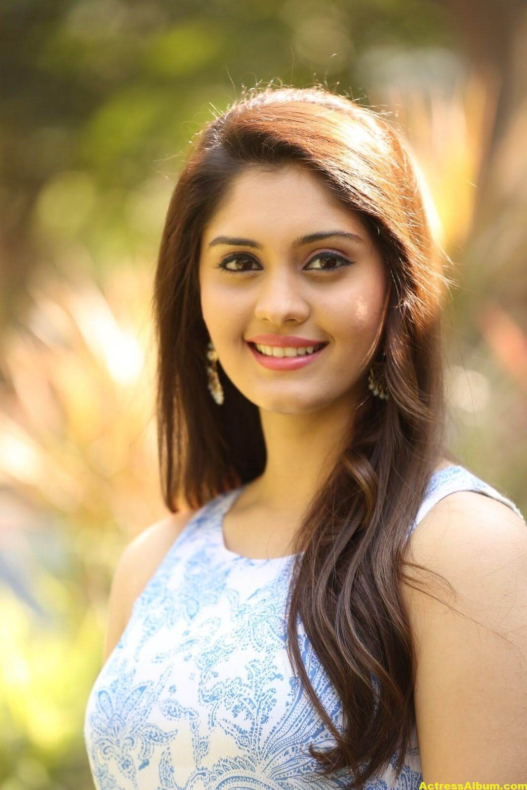 Surabhi Latest Hot Photos - Actress Album