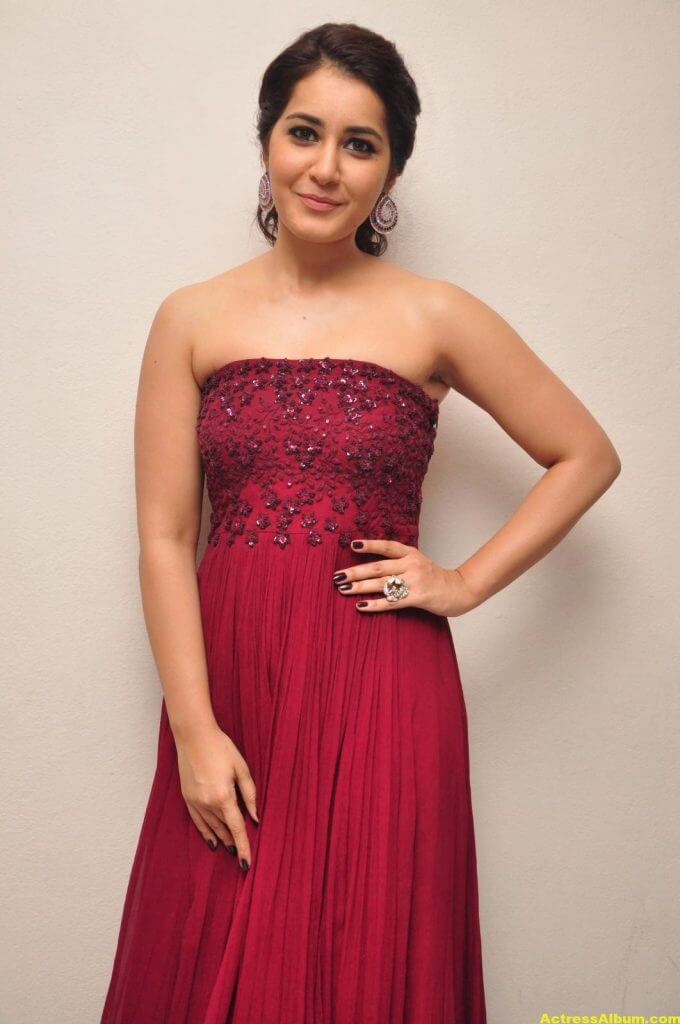 Rashi Khanna Stills At Movie Success Meet 1