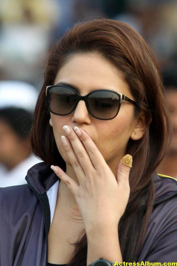 Huma Qureshi At Celebrity Cricket 