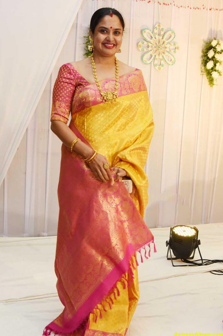 Movie Actress Pragathi Hot Photos In Yellow Saree - Actress Album