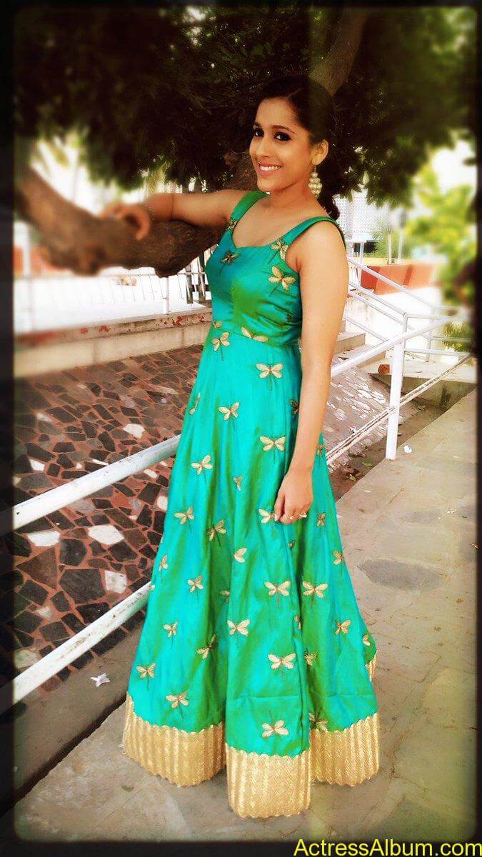 Rashmi Gautam Tv Anchor New Hot Green Dress Actress Album