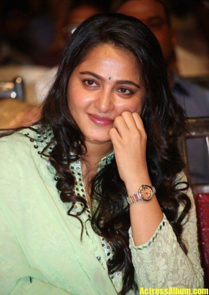 Anushka Shetty At Film Audio Launch In Green Dress