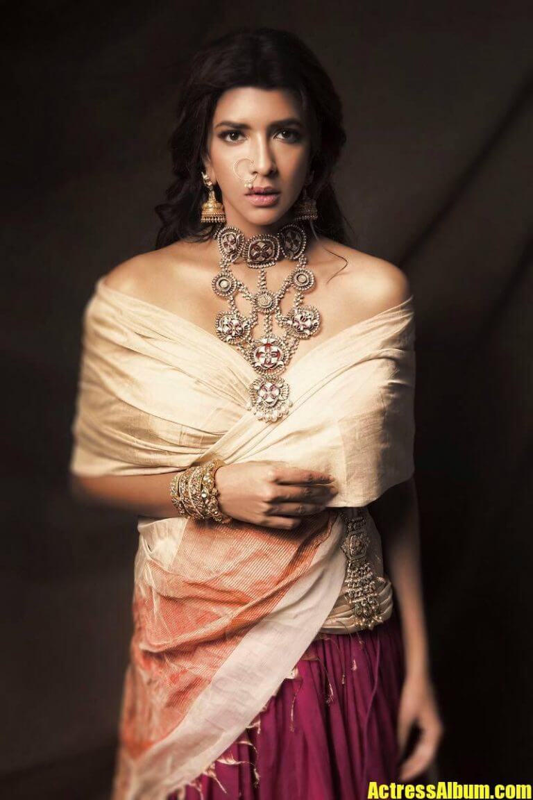 Manchu Lakshmi Latest Photoshoot Stills. - Actress Album