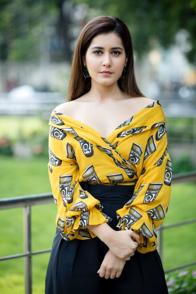 Actress Rashi Khanna New Images - Actress Album