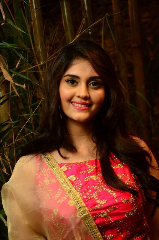 Actress Surabhi HD Photos 