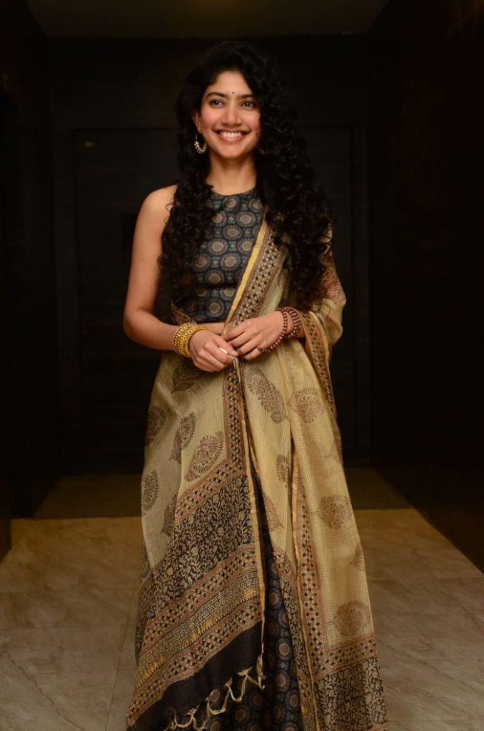 Malayalam Beauty Sai Pallavi At Movie Pre-Release Event