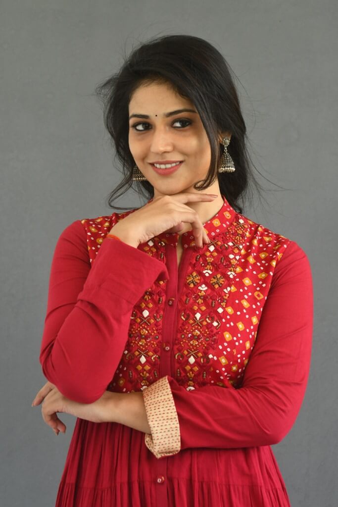 Telugu Actress Priyanka Jawalkar 