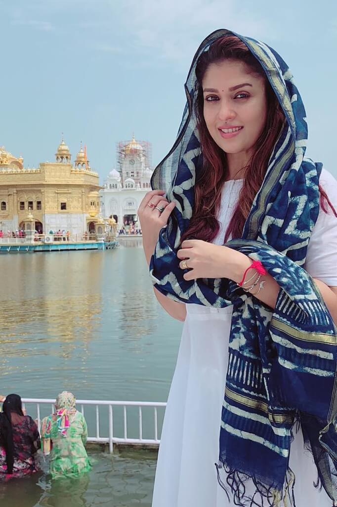 Nayanthara Spotted At Golden Temple 