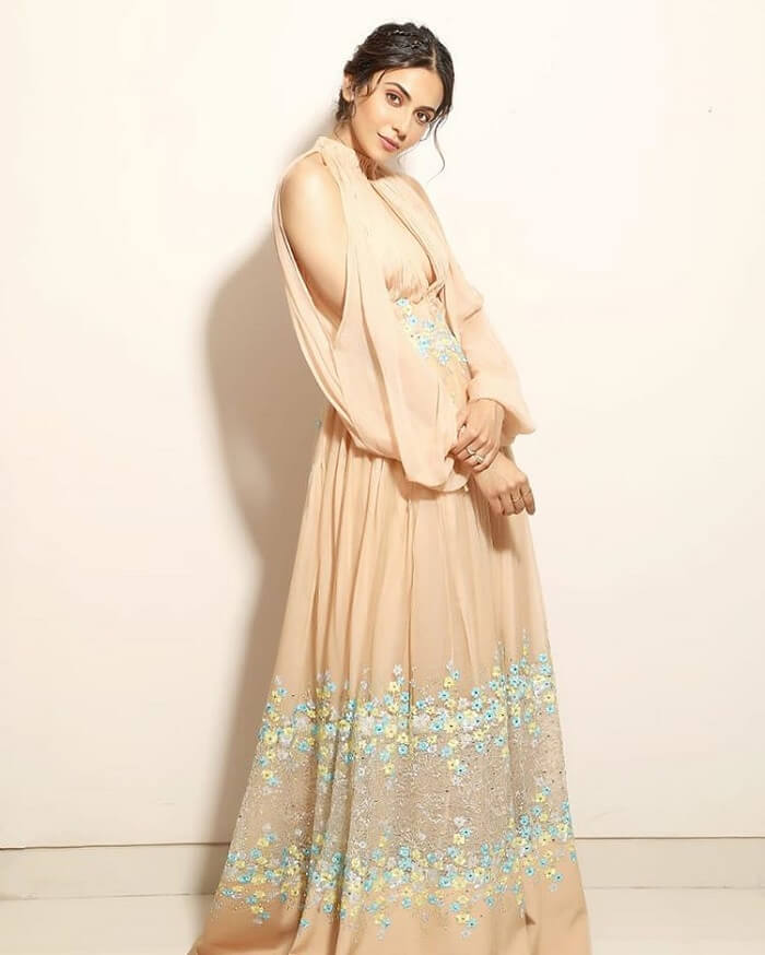 Rakul Preet Singh Hot Clicks In Designer Dress