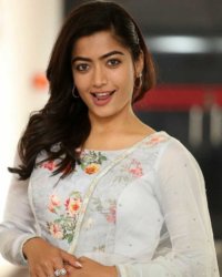 Rashmika Mandanna At Movie Promotions Of Sarileru Neekevvaru