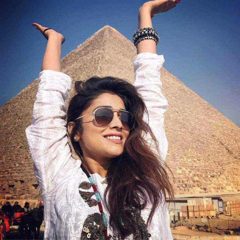 South Heroine Shriya Saran Egypt Vacation Pics